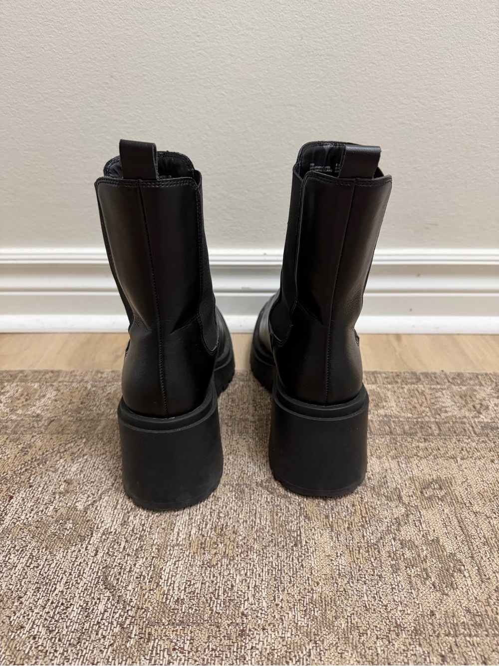Steve Madden Parkway Black Platform Chelsea Boots Size 8.5 Women - Picture 4 of 7